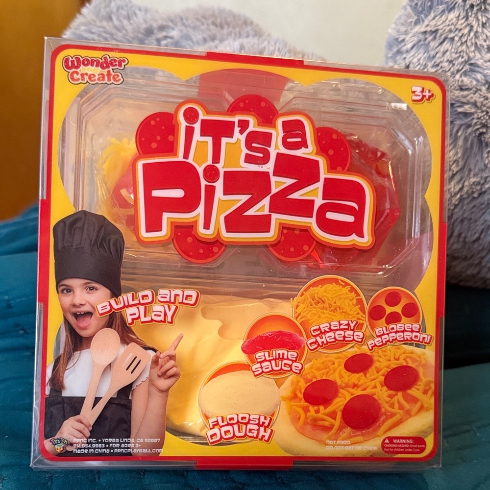 Wonder and Create It's a Pizza Playset - Make your own pizza